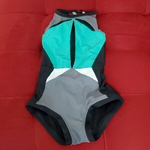 Kids Cute Dance Leo in Teal and Gray